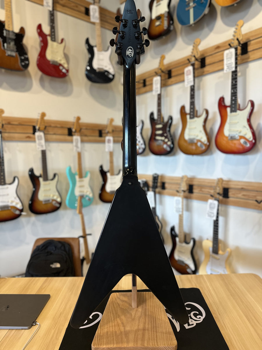 2001 Gibson Gothic Flying V – Empire Guitars