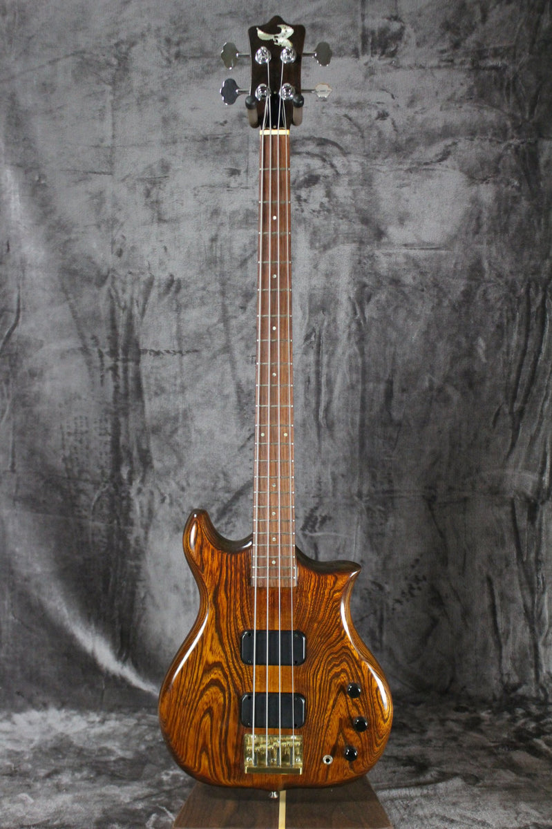 medium_760a852c-8801-4bcd-a4b7