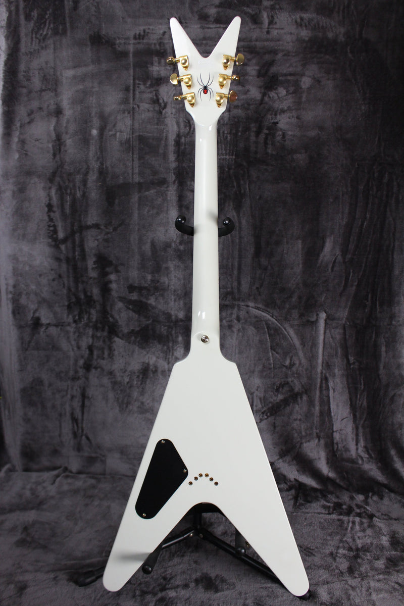 medium_87b37058-05d7-4a7c-b993