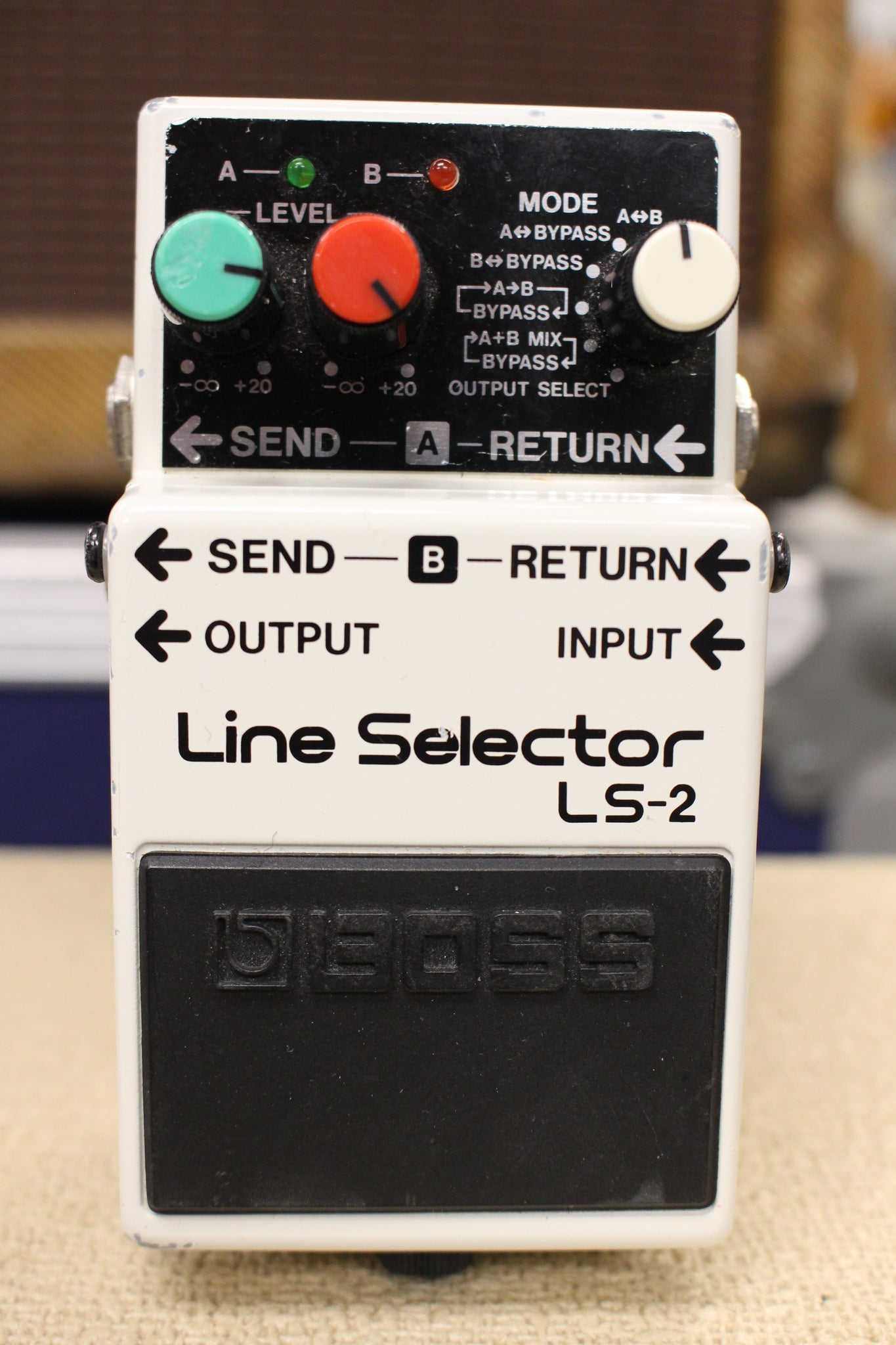 Boss Line Selector LS-2 Used – Empire Guitars