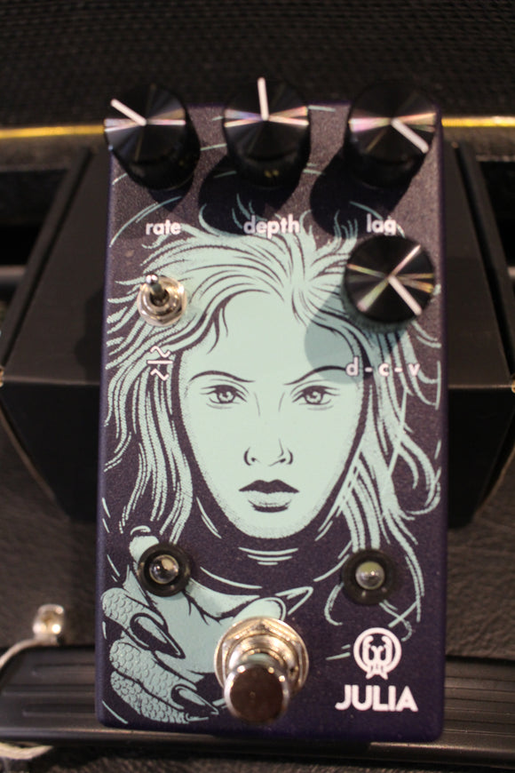 Walrus Audio Julia Chorus Used