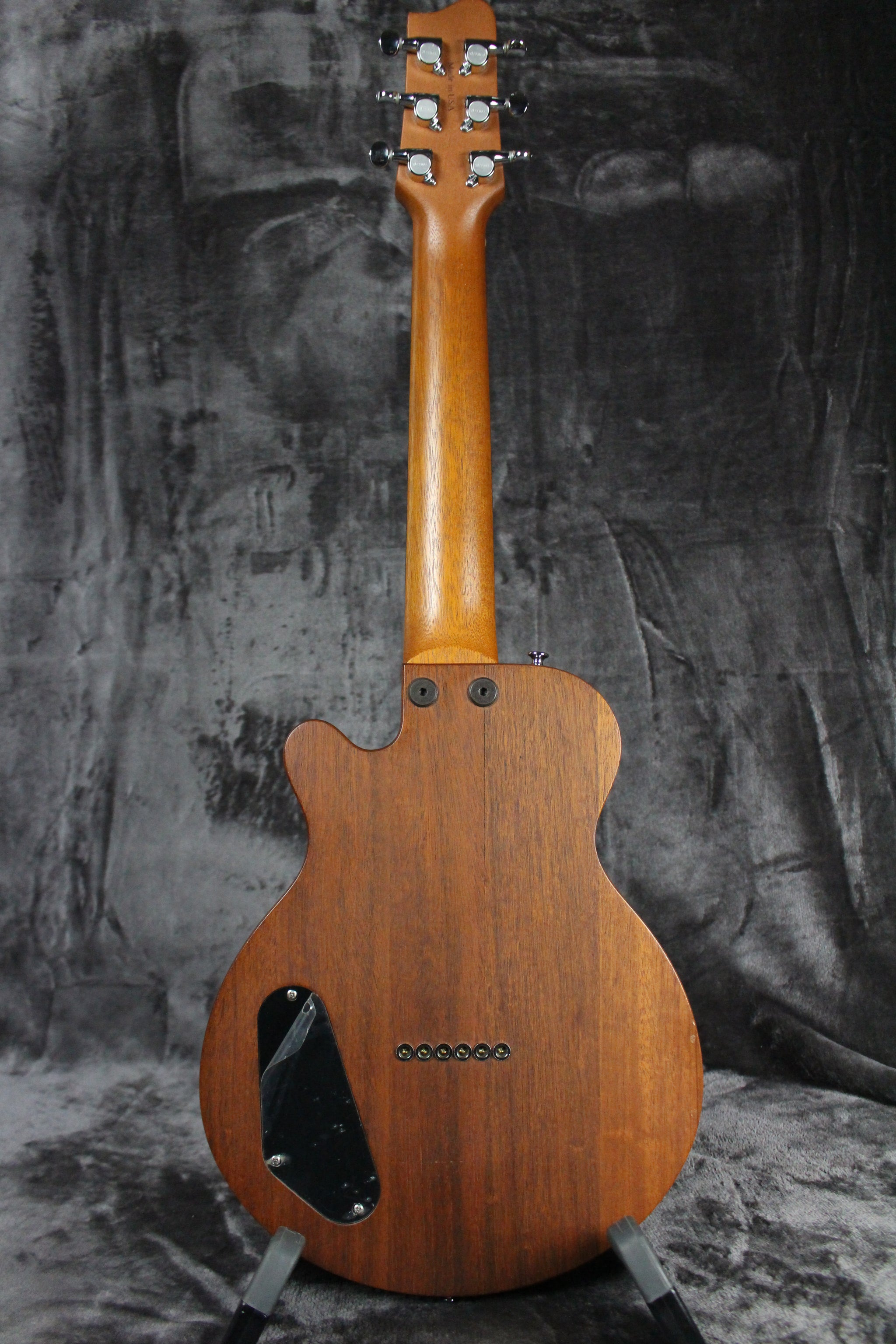 Tacoma Papoose SP1 – Empire Guitars