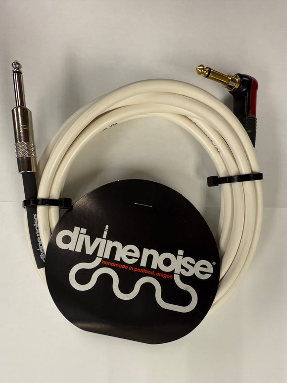 Divine Noise 15ft Instrument Cable ST-RAS (Straight-Right Angle Silent) White *Free Shipping*