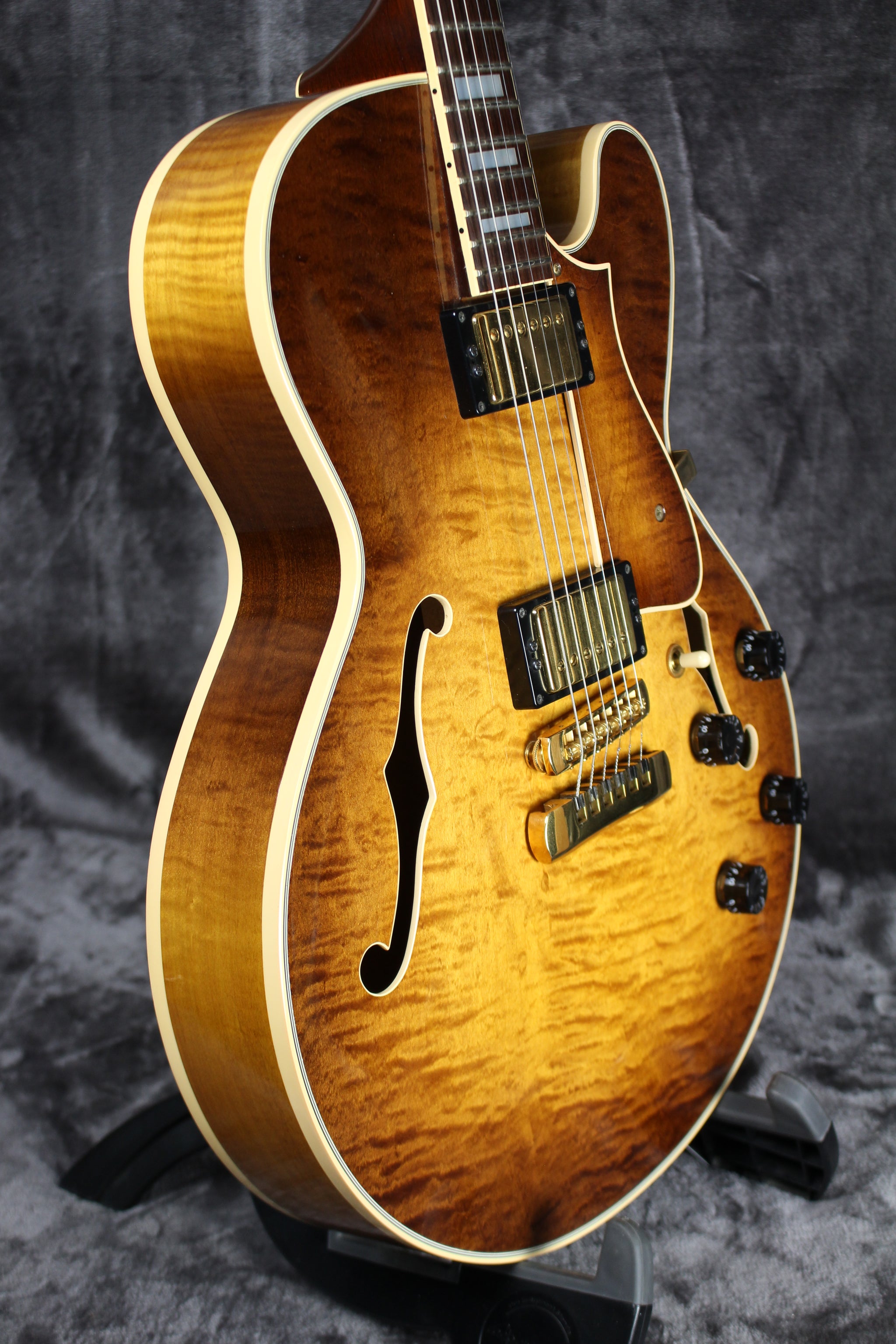 1991 Heritage H-576 – Empire Guitars