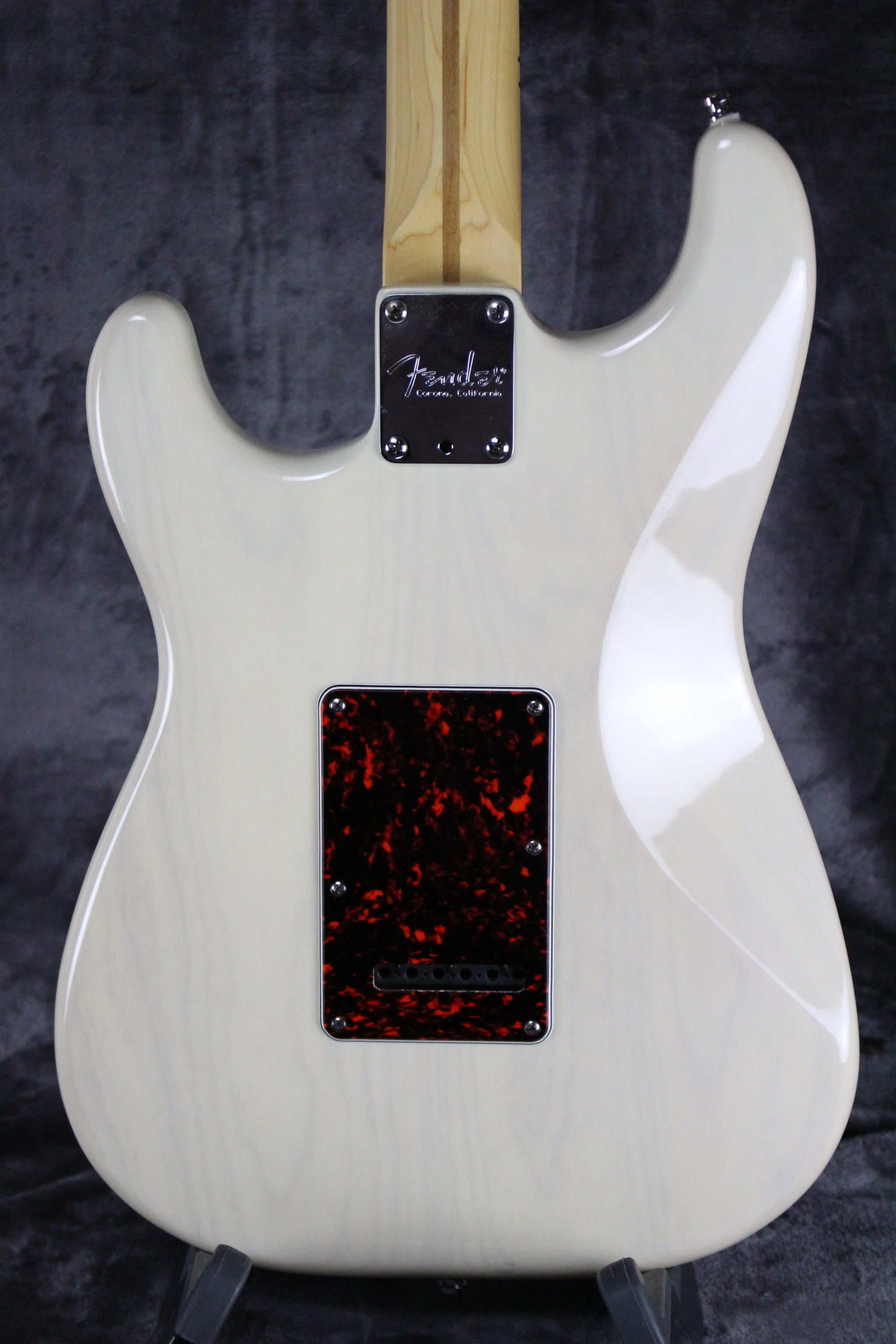 1998 Fender American Deluxe Stratocaster – Empire Guitars