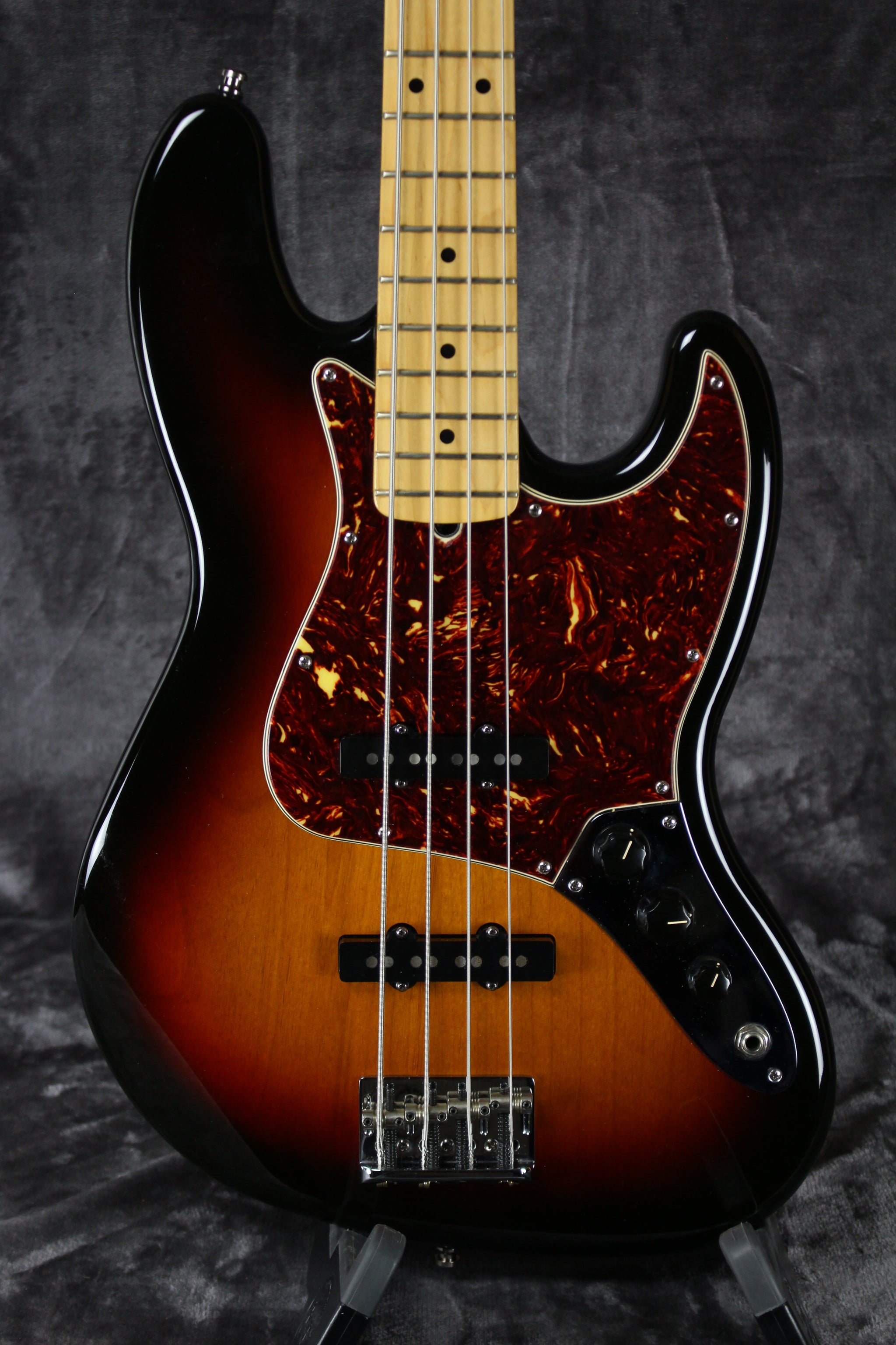 2007 Fender American Standard Jazz Bass – Empire Guitars