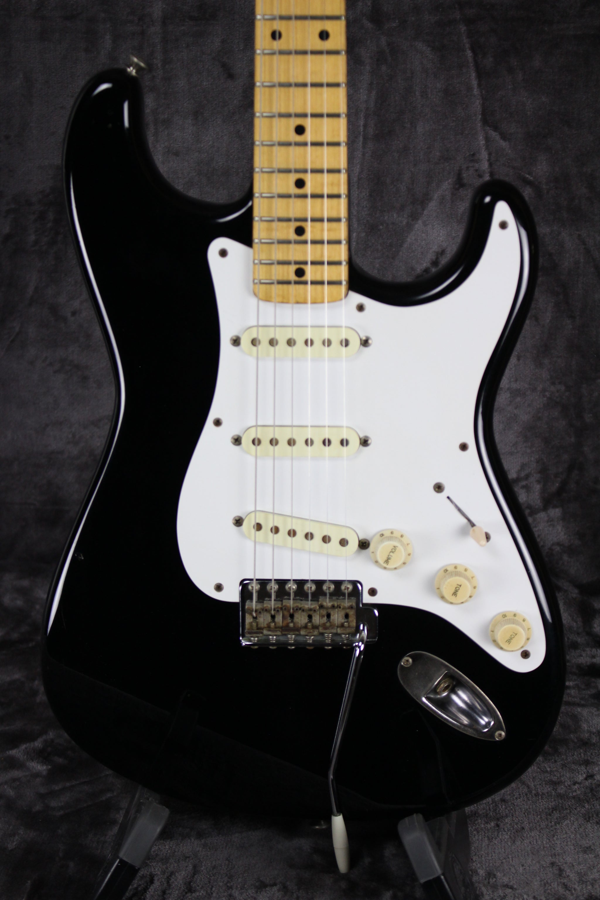 1985 squier stratocaster hotsell