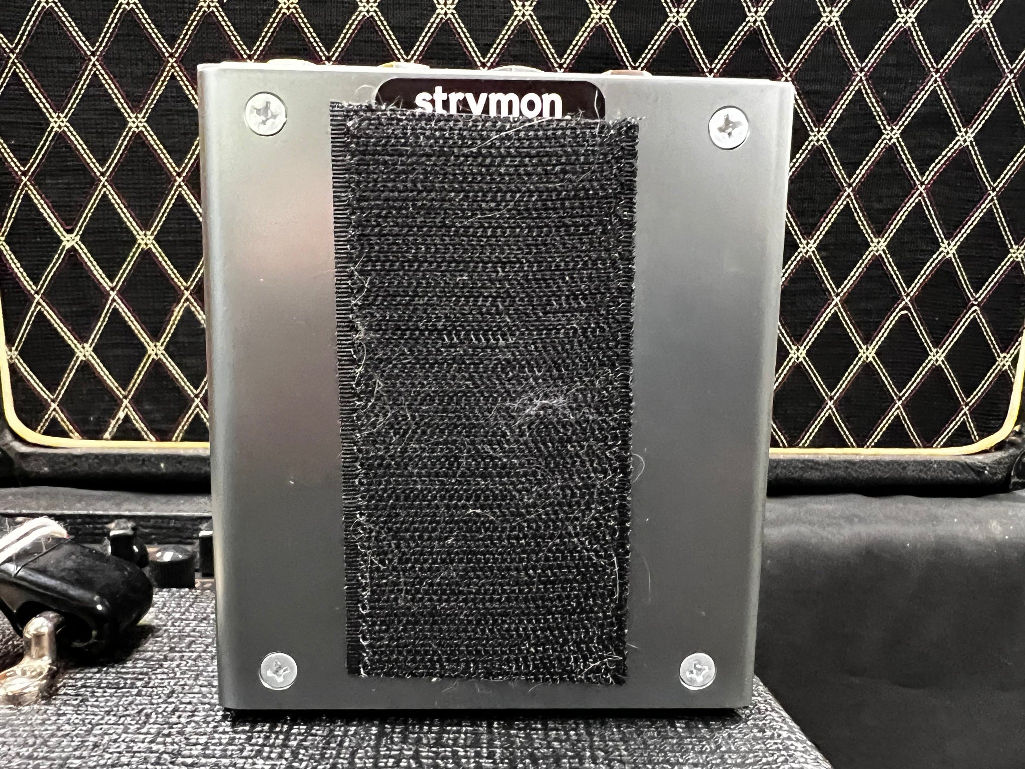 Strymon El Capistan V1 Used – Empire Guitars Strymon El Capistan V1 Used – Empire Guitars