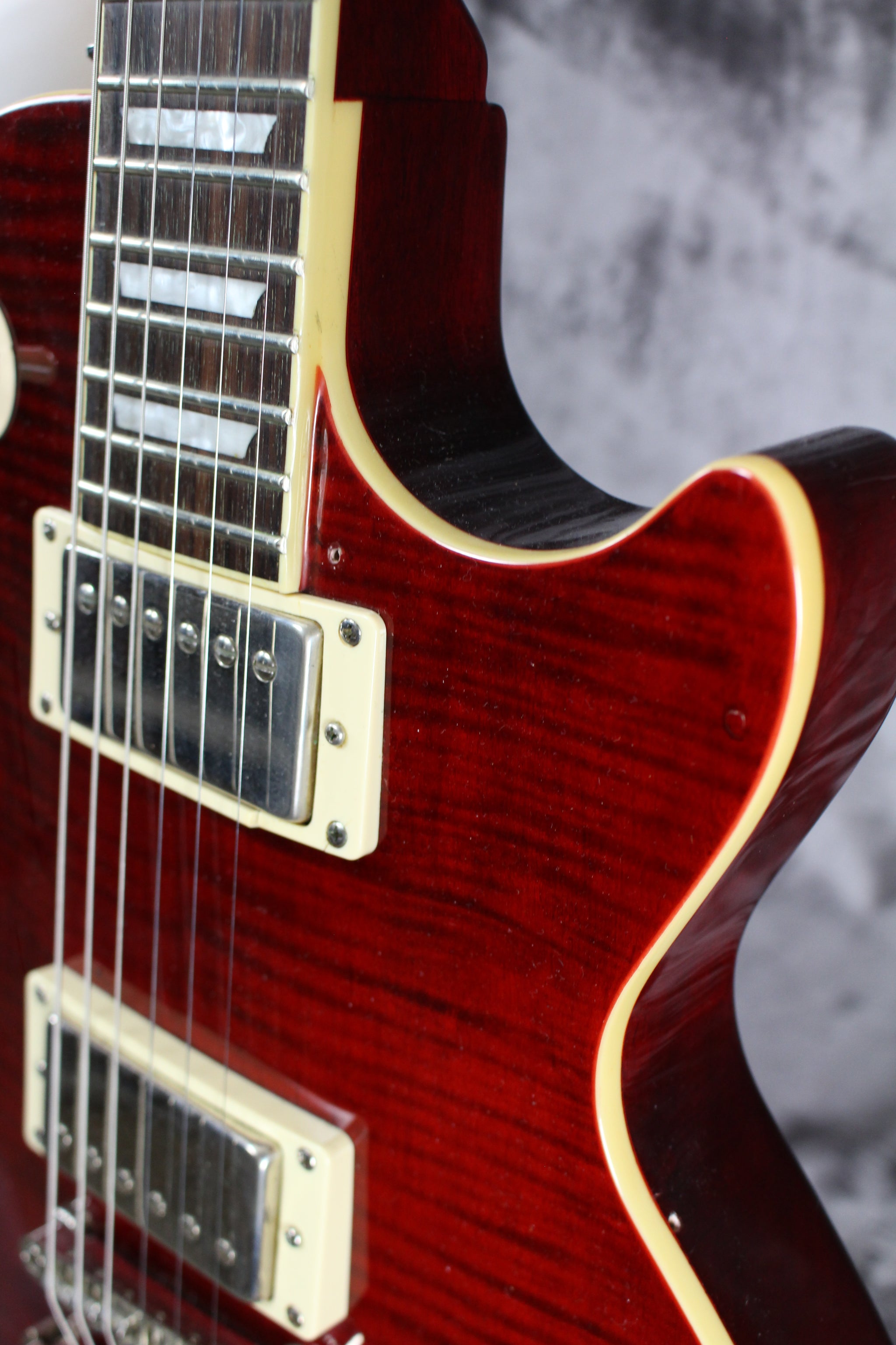 ギター Epiphone Les Paul MODEL STANDARD PRO 2013 Epiphone Les Paul Standard Pro – Picker's Supply