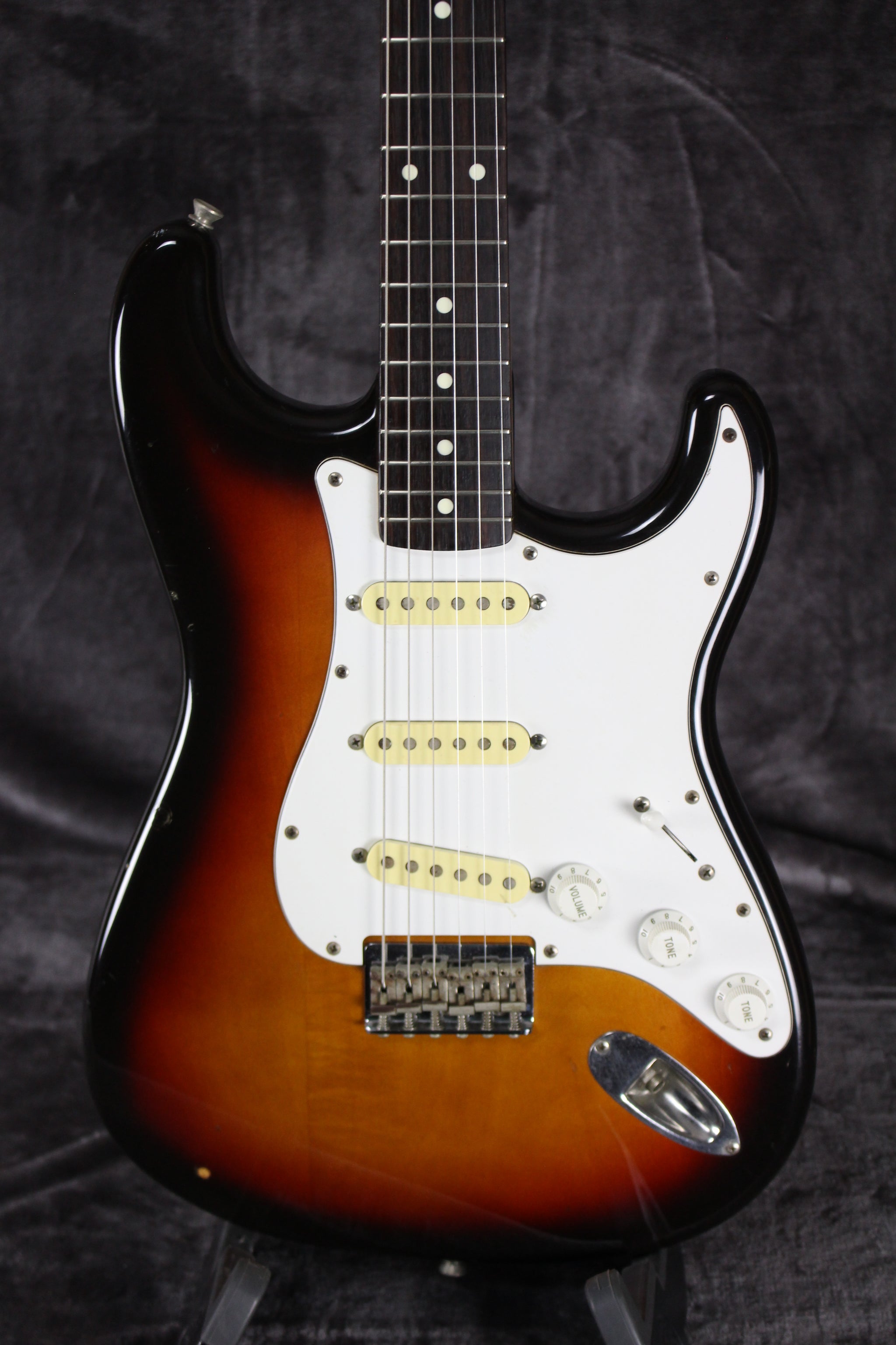 1980's Fender Stratocaster ST-462 MIJ Hardtail – Empire Guitars