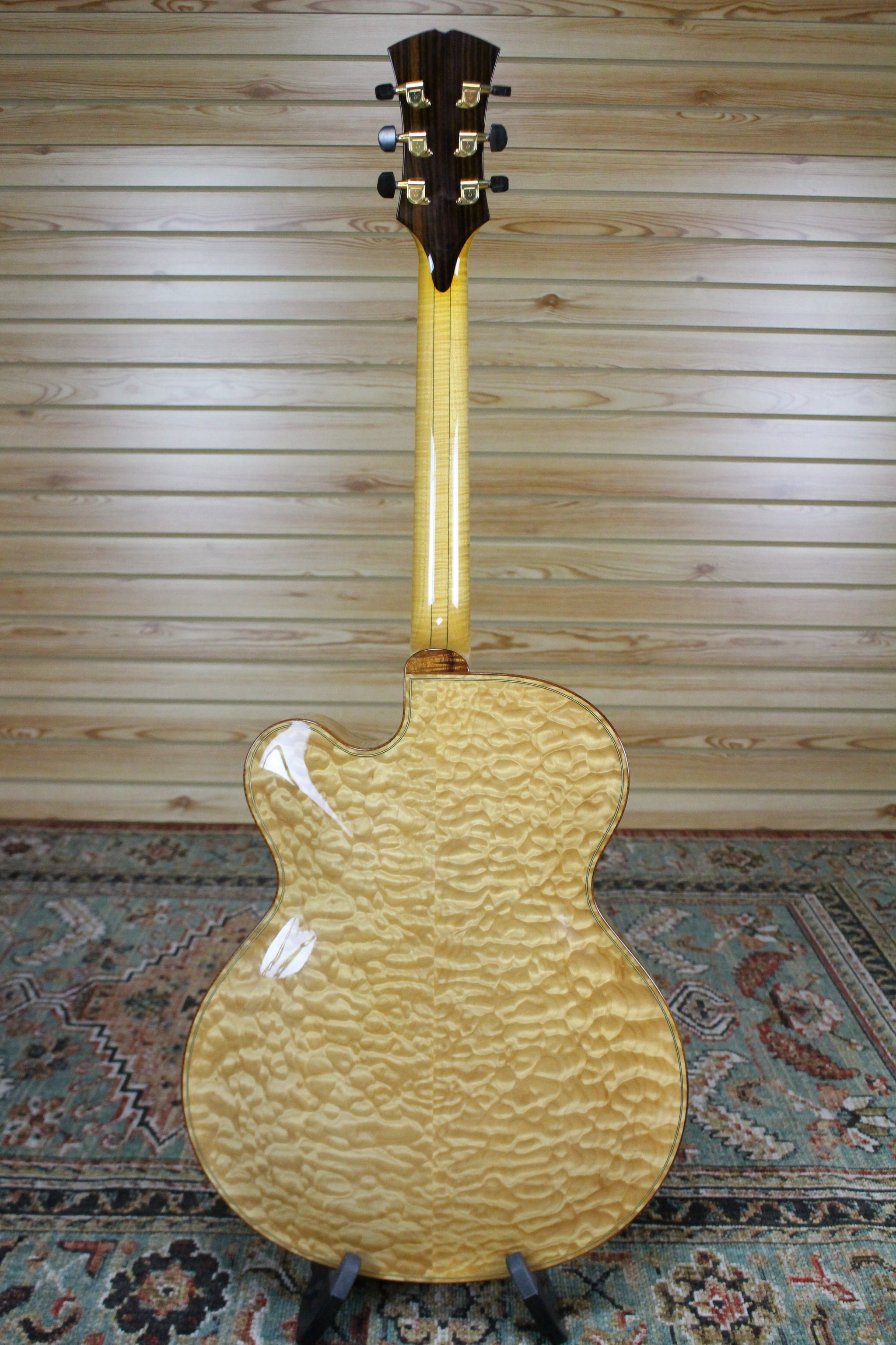 1998 Ted Megas Custom Apollo Archtop – Empire Guitars