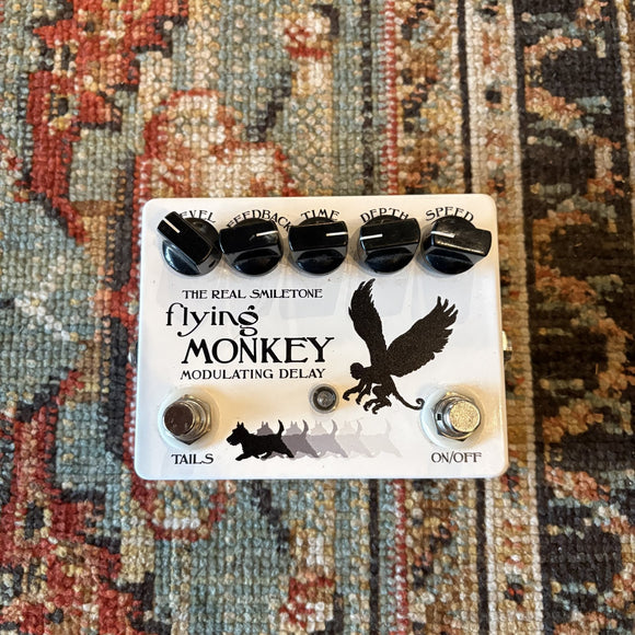 Smiletone Flying Monkey Modulating Delay Used