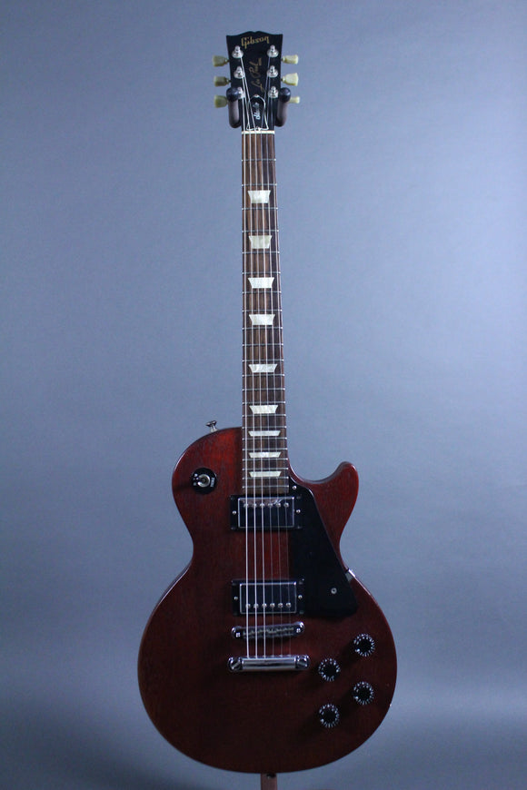 2006 Gibson Les Paul Studio Worn Cherry – Empire Guitars
