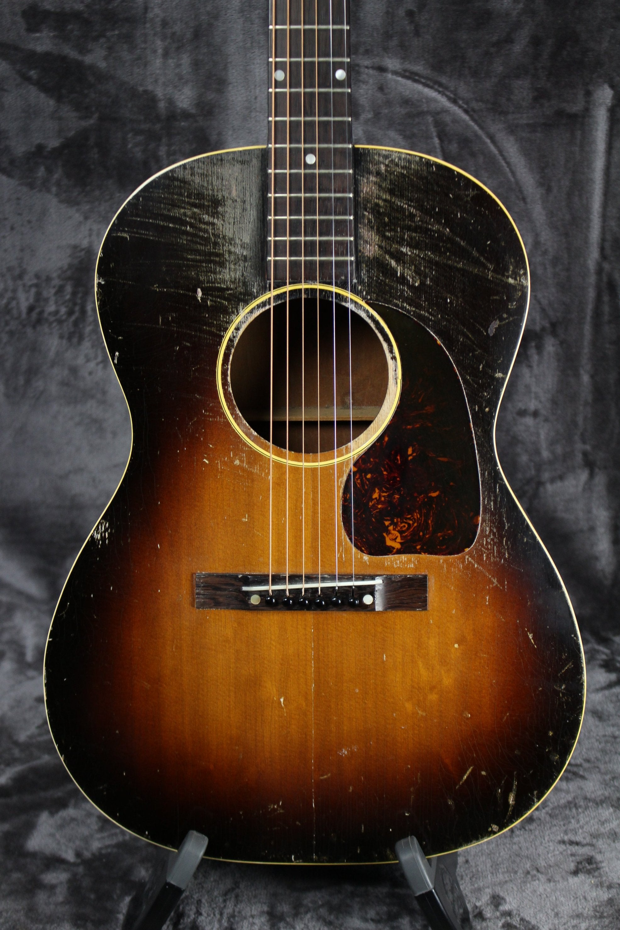 1949 Gibson LG-1 – Empire Guitars