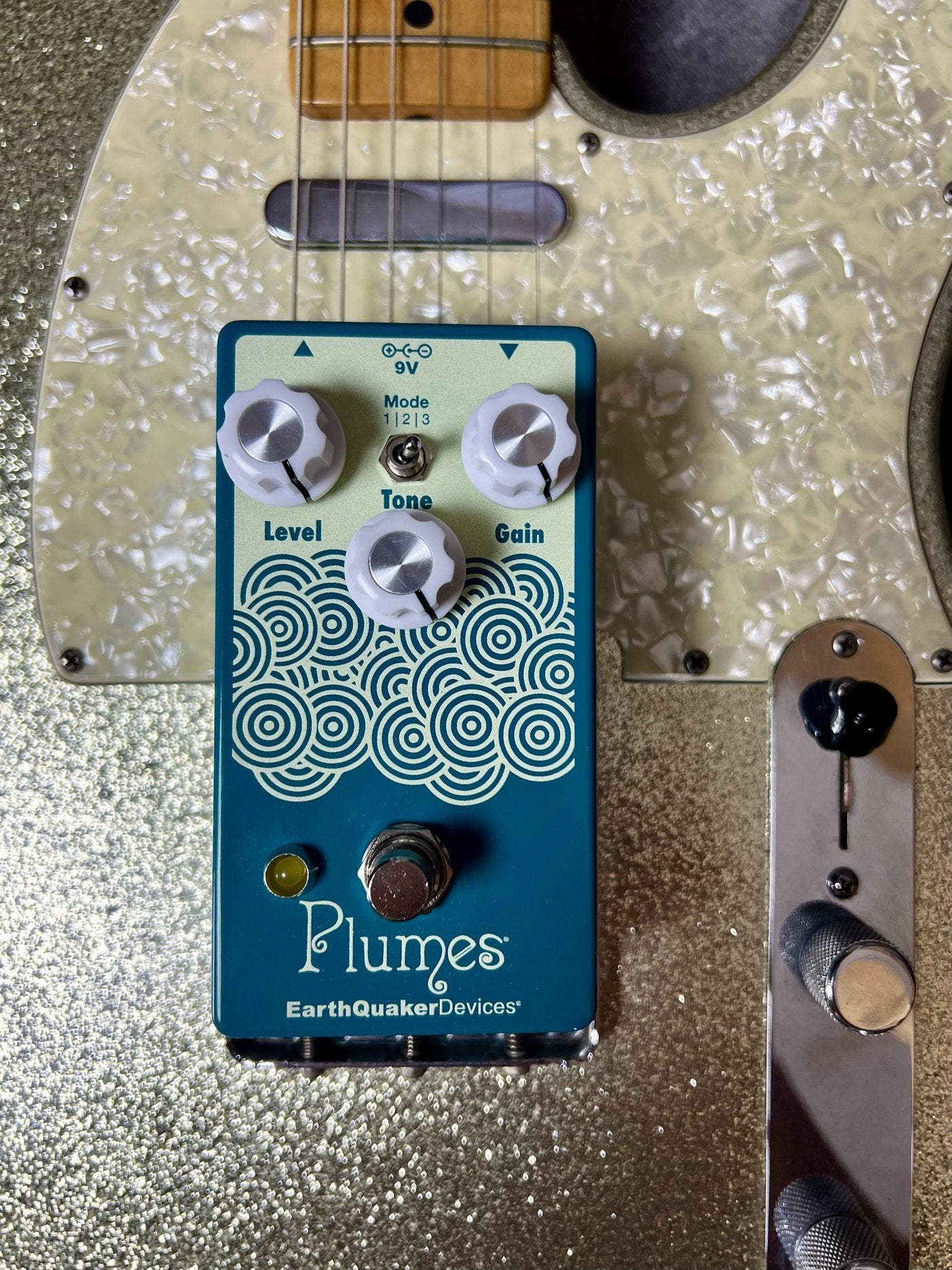 EarthQuaker Devices Plumes Small Signal Shredder