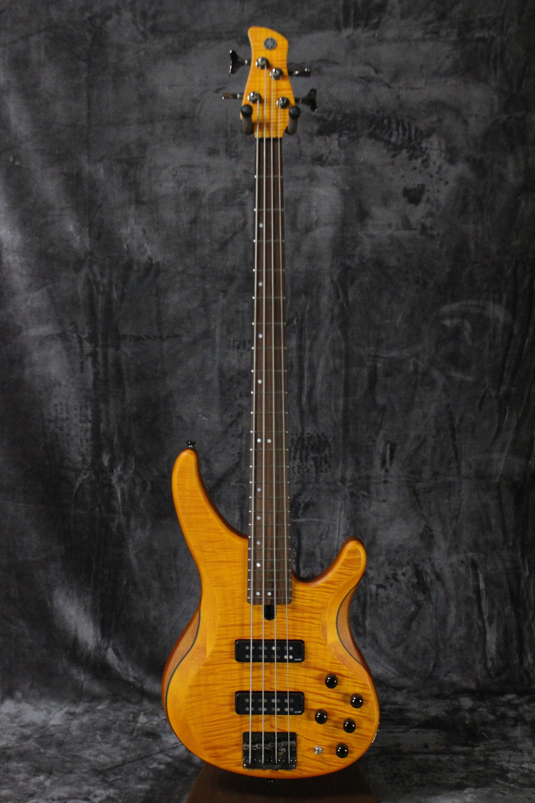 Yamaha Bass – Empire Guitars Yamaha Bass – Empire Guitars