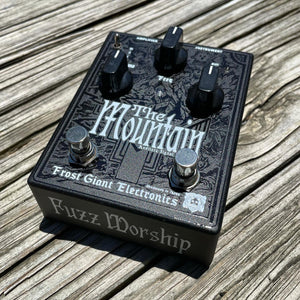 Frost Giant Electronics - The Mountain V3 Distortion / Overdrive / Fuzz *Free Shipping in the USA*