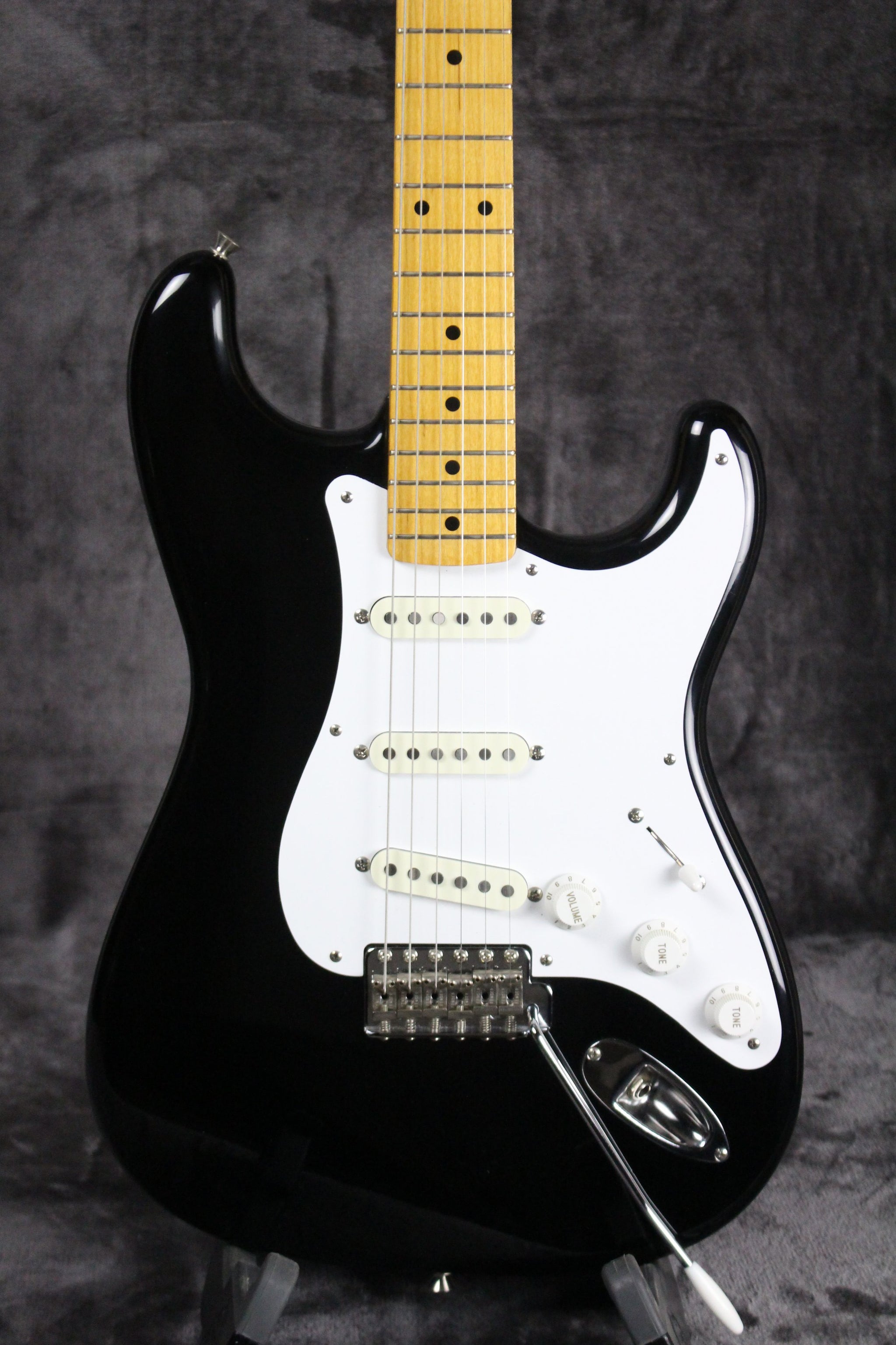 1991 Fender Stratocaster ST-57 MIJ – Empire Guitars