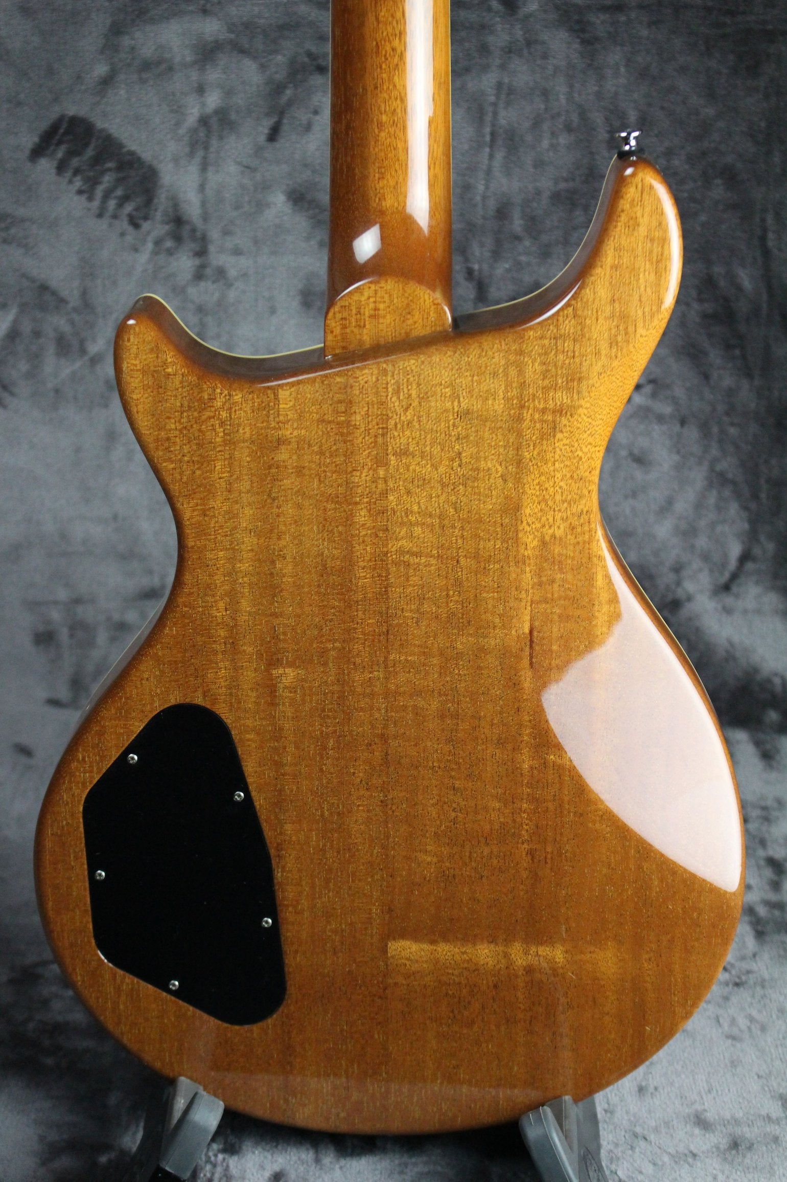 Baker Guitars b3 SL-K MIJ – Empire Guitars