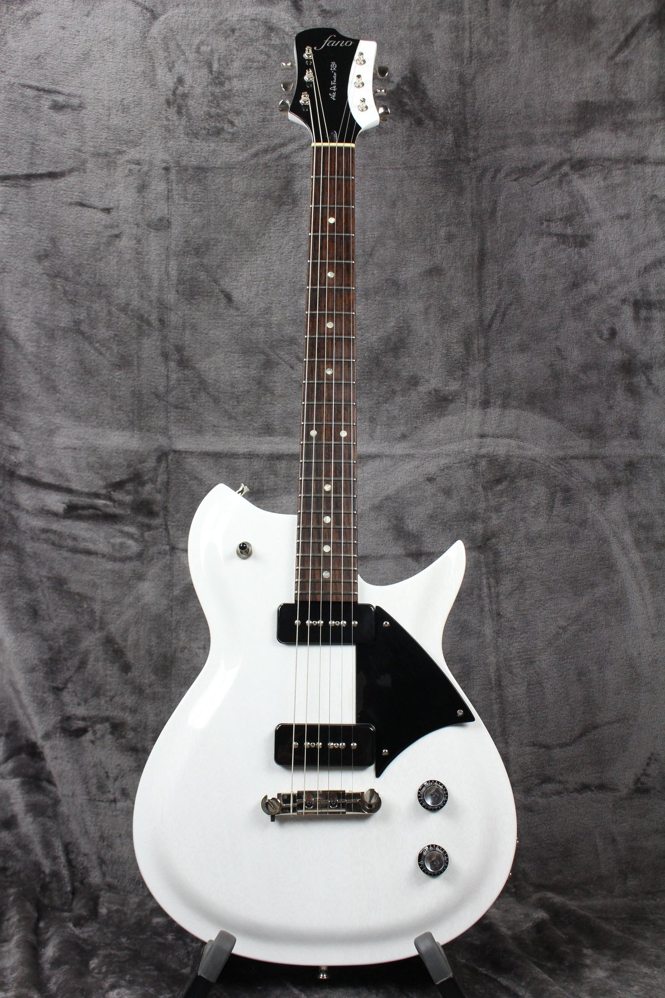 2013 Fano RB6 Alt de Facto White – Empire Guitars