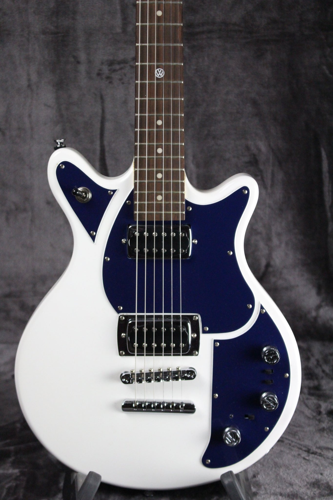 First act vw on sale electric guitar