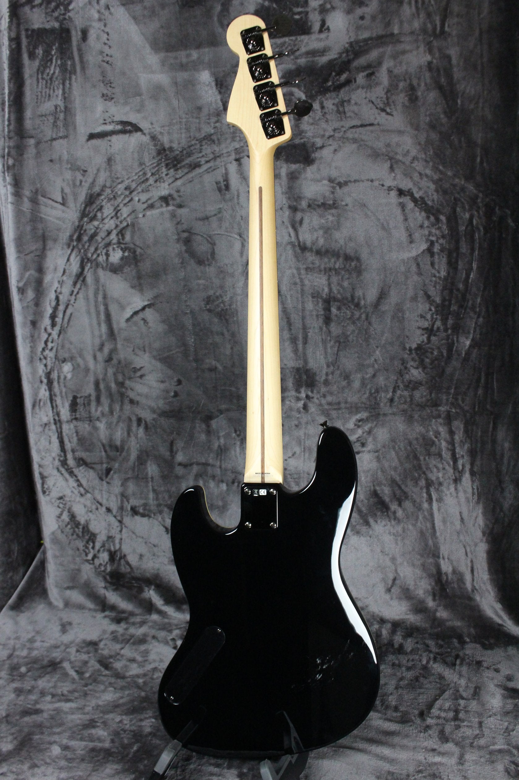 2020 Fender Aerodyne Jazz Bass – Empire Guitars