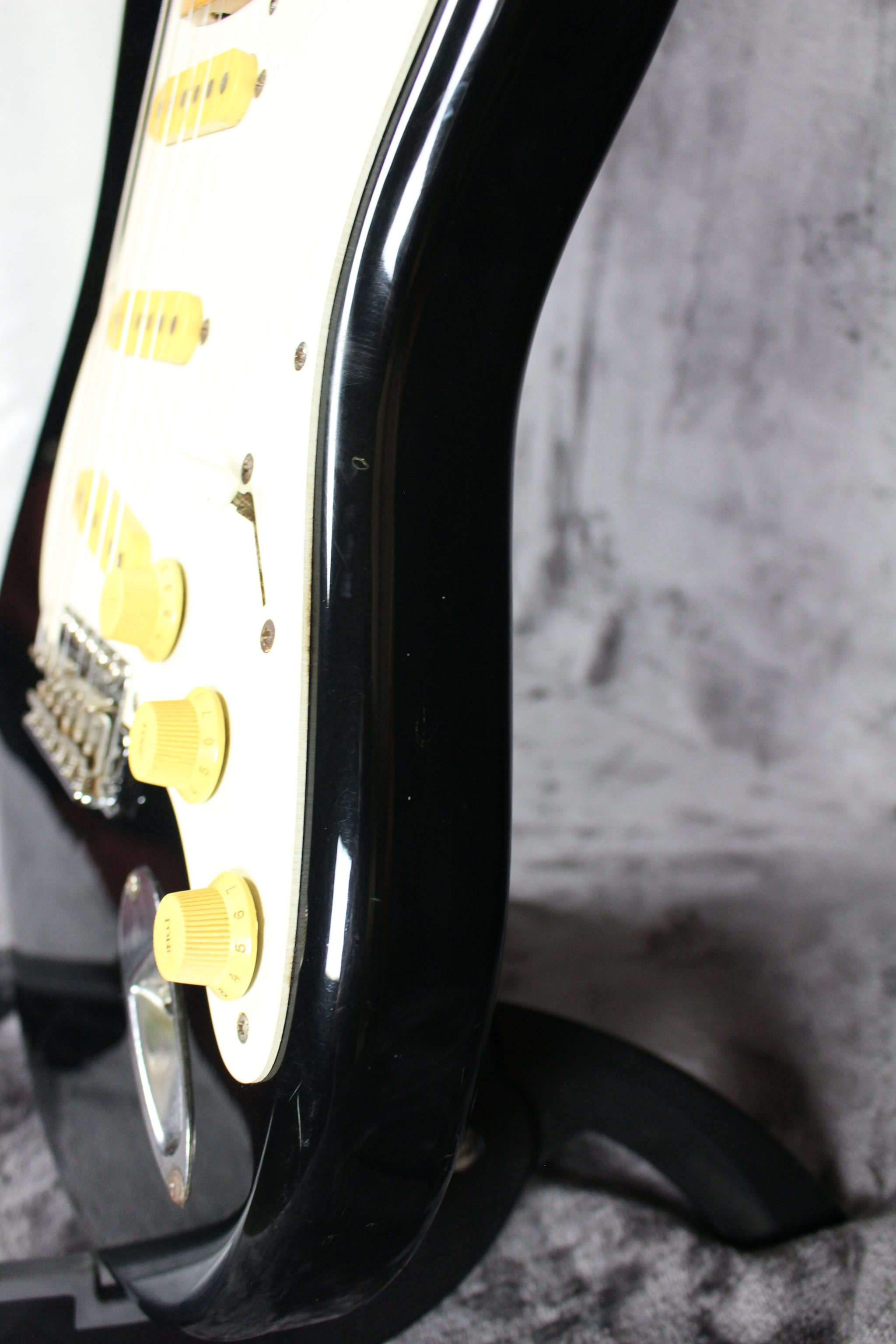 1984 Squier Stratocaster MIJ – Empire Guitars