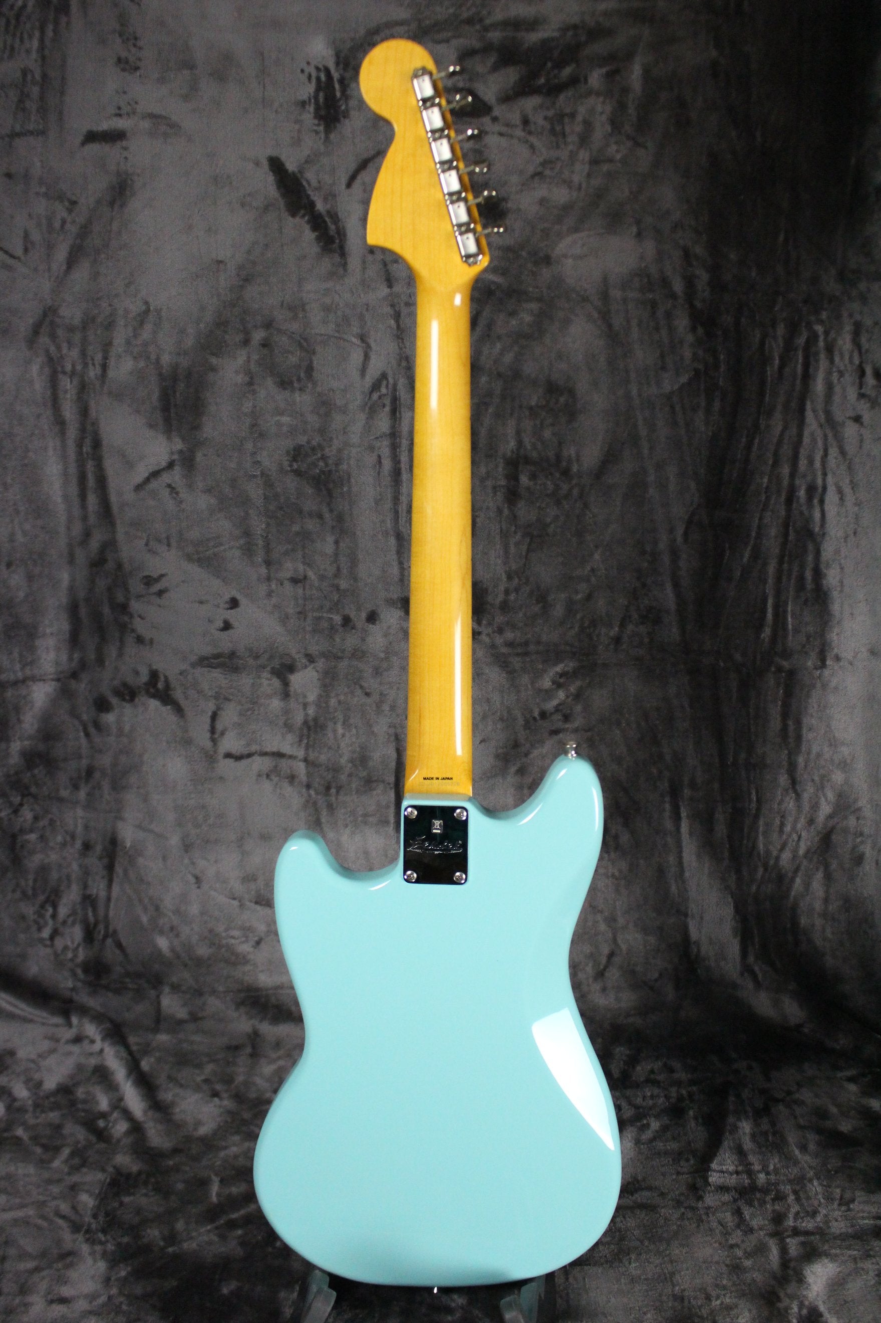 2012 Fender Kurt Cobain Mustang MIJ – Empire Guitars 2012 Fender Kurt Cobain Mustang MIJ – Empire Guitars