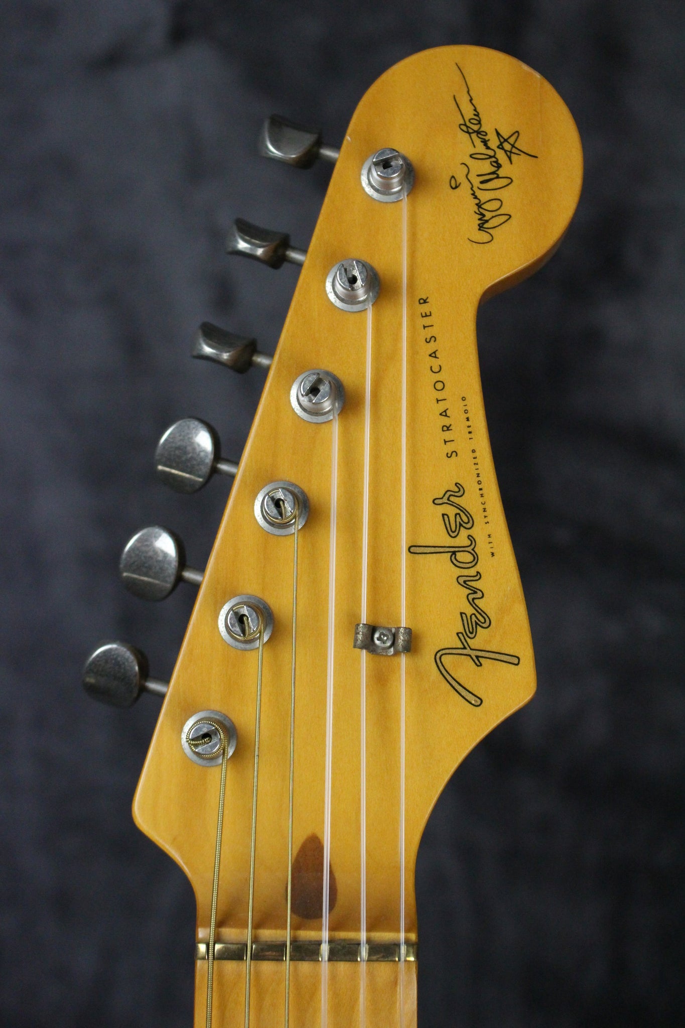 Fender STCL-YM Stratocaster Yngwie Malmsteen Signature Classical MIJ ...