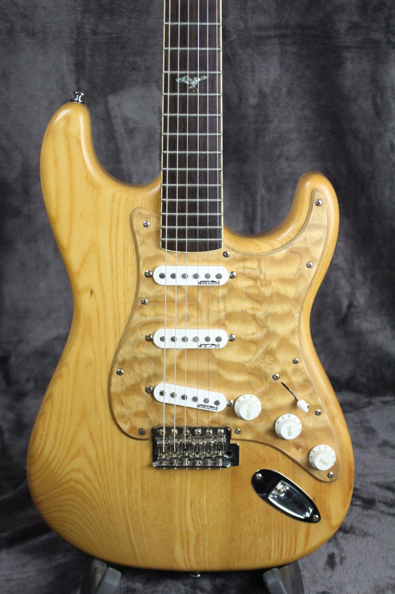 Raven West Guitars S-Style – Empire Guitars