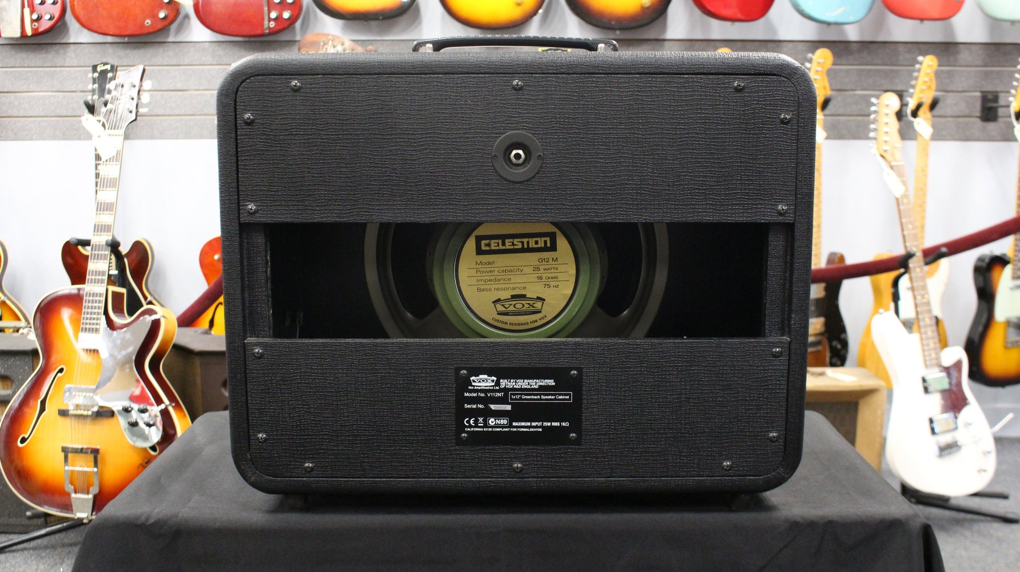 Vox V112NT Cab – Empire Guitars