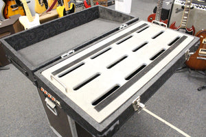 Chumley's Custom Built Pedal Board