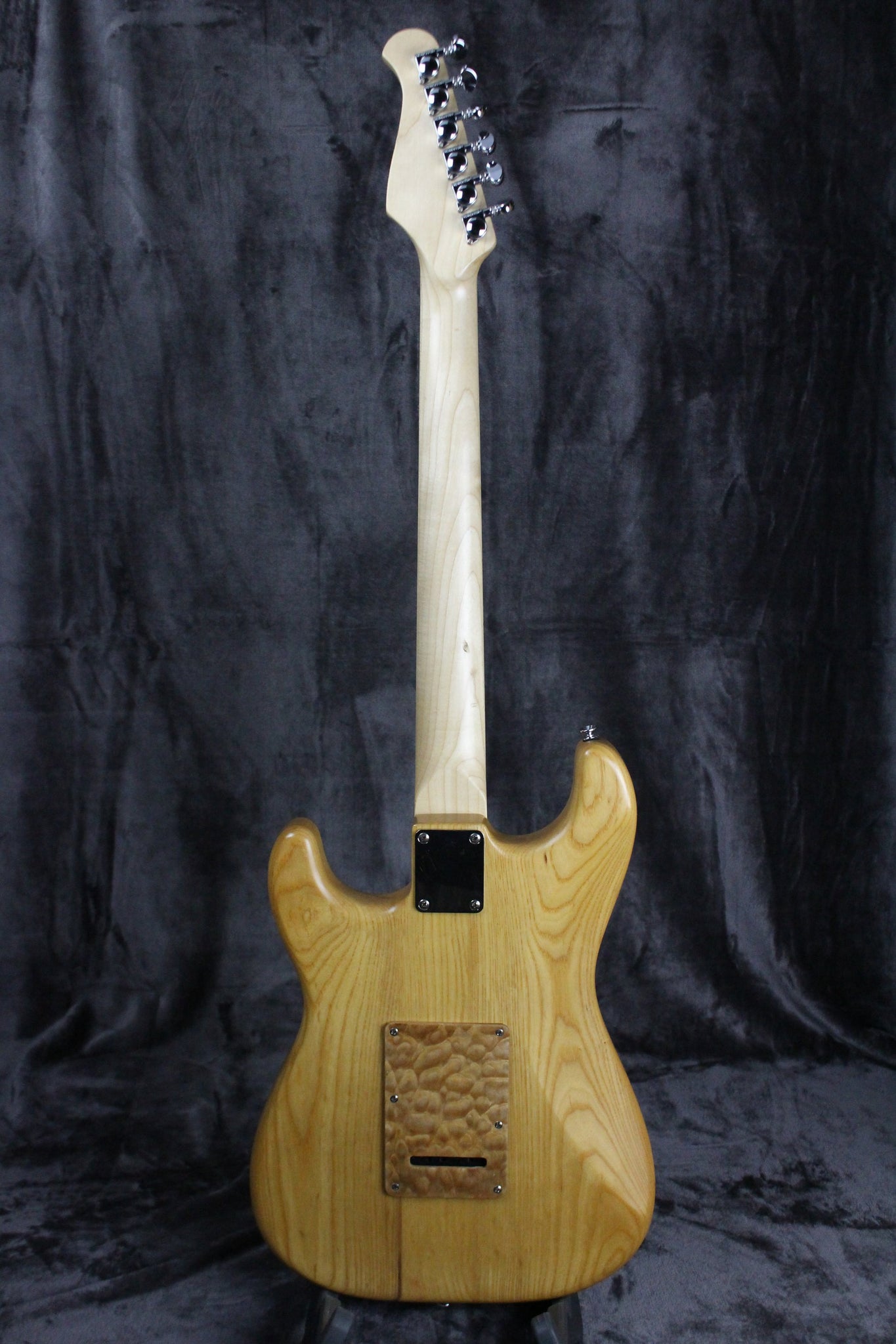 Raven West Guitars S-Style – Empire Guitars